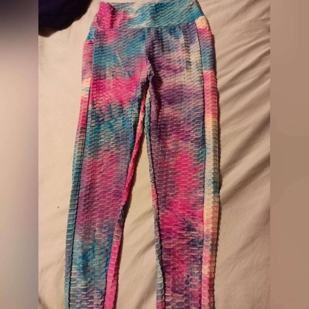Juniors yoga pants size large